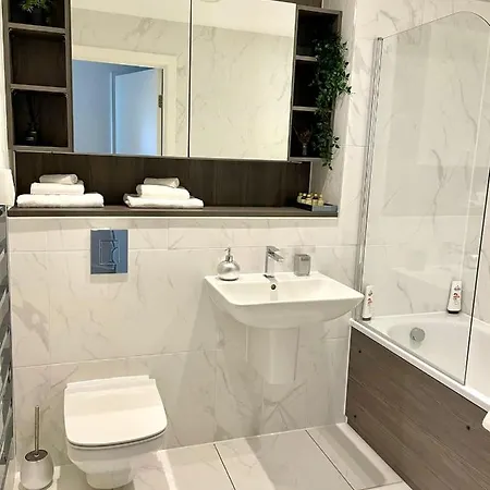 Xviijan Apartments Deansgate * Манчестер