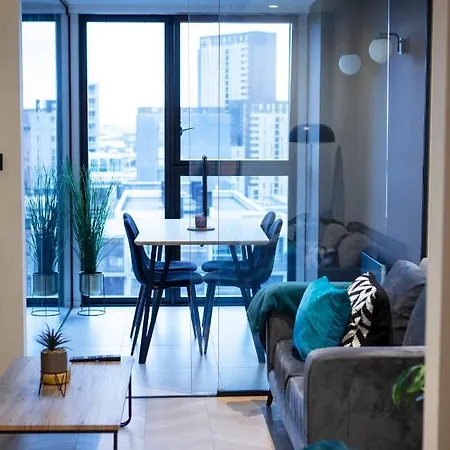 Апартаменты Castlefield Luxury Roof Garden