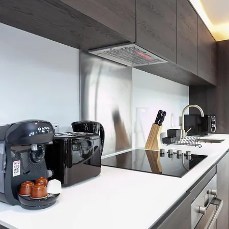 Ultra Chic And Modern Two Bedroom Duplex Penthouse In Manchester City Centre Manchester