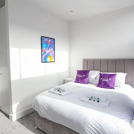 Apartment Ultra Chic And Modern Two Bedroom Duplex Penthouse In Manchester City Centre Manchester