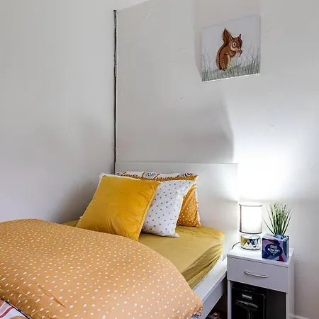 Appartement Lovely 2 Bedroom With Fireplace