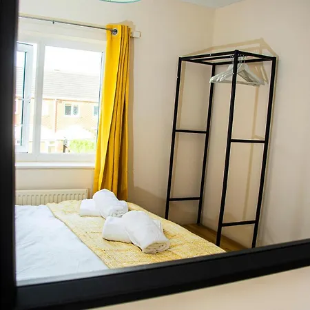 Semesterbostad Cosy 3-bed Close To Centre