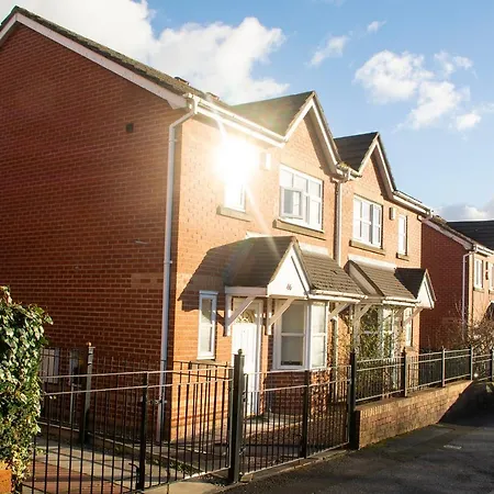 Cosy 3-bed Close To Centre * Manchester