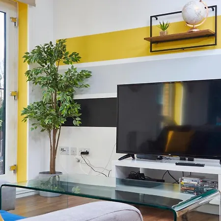 Charming 2 Bedroom In * Manchester