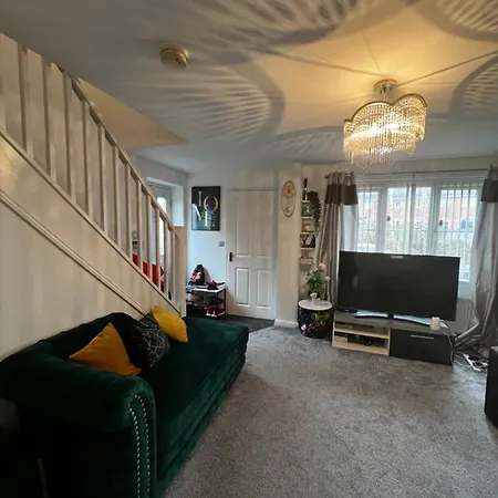 Pansiyon Cosy Private Room Near City Centre - Free Parking Manchester