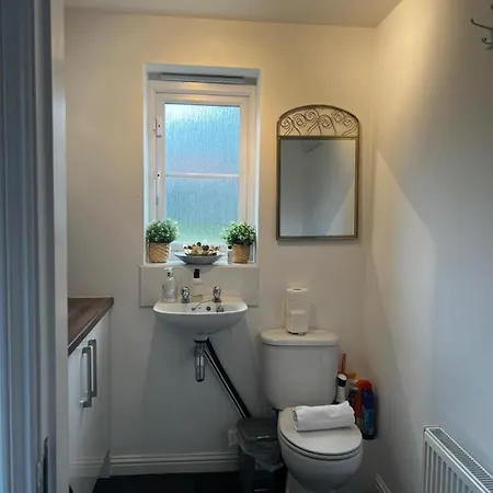 Cosy Private Room Near City Centre - Free Parking Pansiyon Manchester