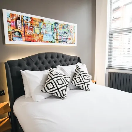 Bed & Breakfast Black Lion 4*