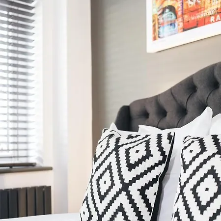 Bed & Breakfast Black Lion Manchester
