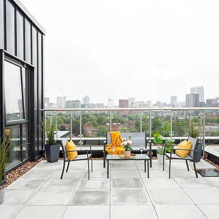 Apartment The Adelphi Penthouse