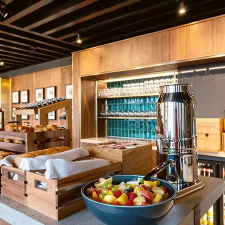 Wilde Centre Hotel 4*