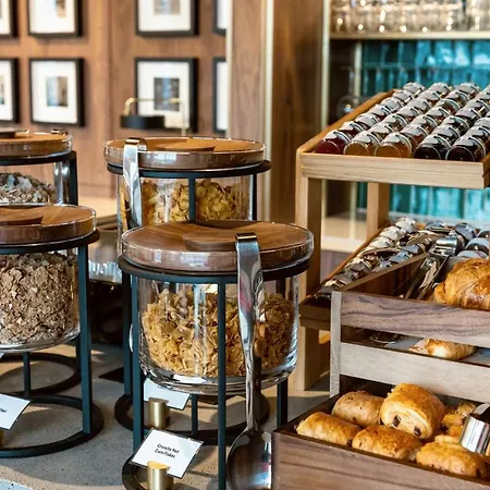 Wilde Centre 4* مانشستر