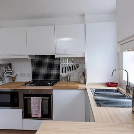 Lovely House With Office & Parking! 度假居 *