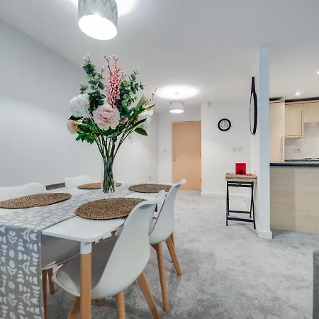 Apartment Pass The Keys Spacious With Parking