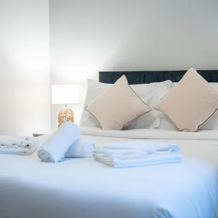 Apartment Pass The Keys Spacious With Parking Manchester