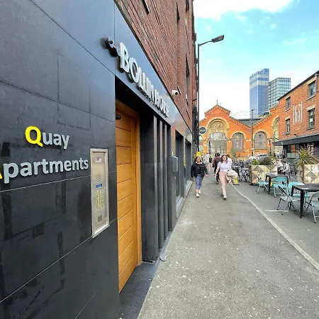 Quay Apartament *