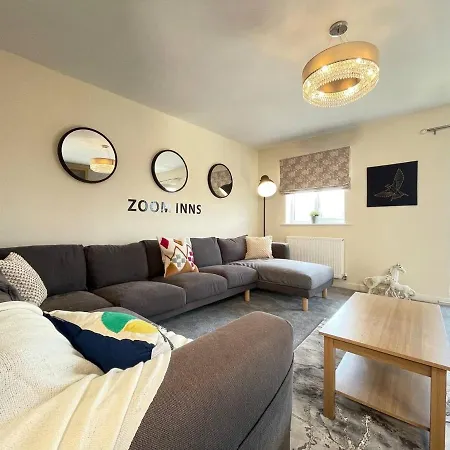 Chic Townhouse Near Old Trafford *