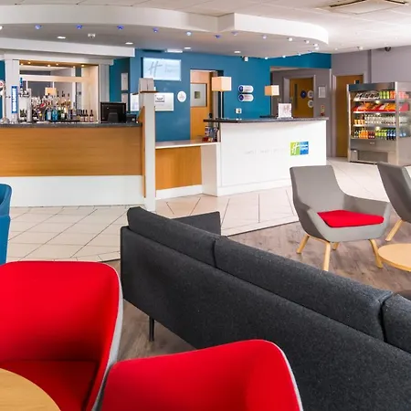 Отель Express East By Ihg