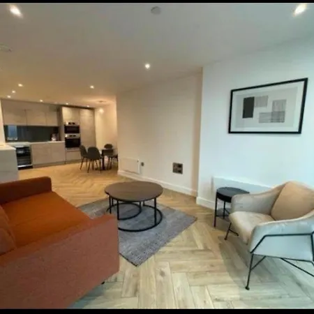 Brand New Luxury Centre 2 Bed Skyline Views Апартаменты Манчестер