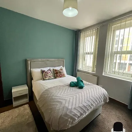 Kozyguru Ancoats Character 2Bedroom 3Beds Apt- Minutes From City Centre Uman046 Апартаменты