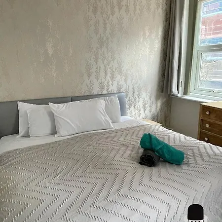 Апартаменты Kozyguru Ancoats Character 2Bedroom 3Beds Apt- Minutes From City Centre Uman046 Манчестер