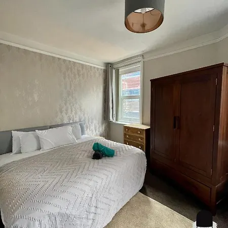 Апартаменты Kozyguru Ancoats Character 2Bedroom 3Beds Apt- Minutes From City Centre Uman046 Манчестер