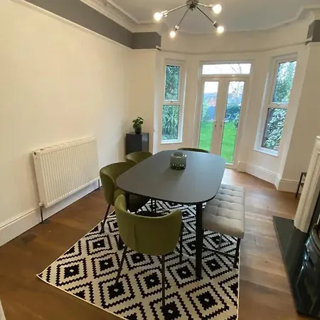 Cleveland House *