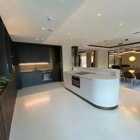 Apartment Brand New Luxury Centre 2 Bed Skyline Views Manchester