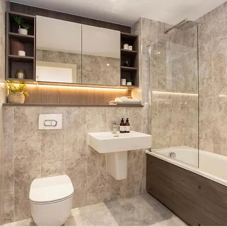 Apartment Brand New Luxury Centre 2 Bed Skyline Views Manchester