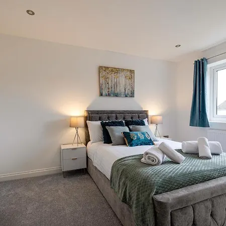 Apartment Luxurious 7 Bedroom House In Didsbury, Manchester