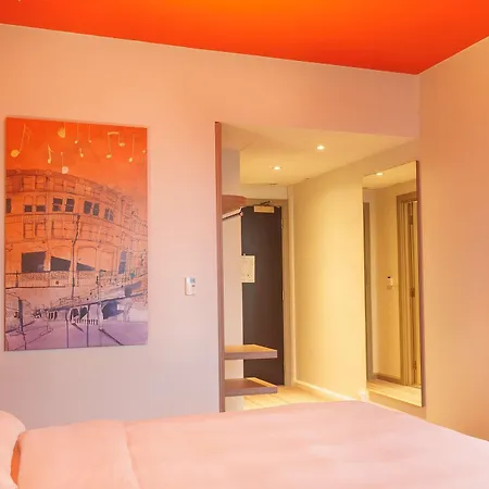 Park By Radisson City Centre 4*