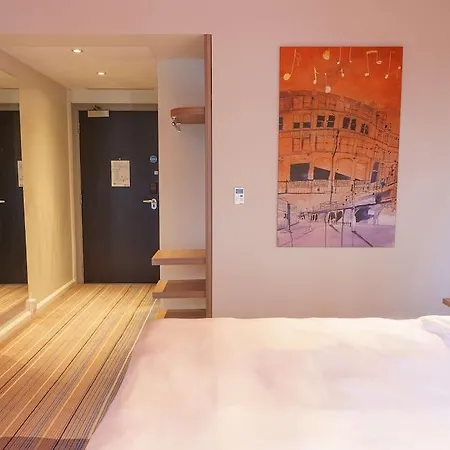 Radisson Centre, A Verified Net Zero Hotel 4*