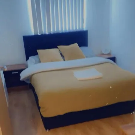 Immaculate 2-Bed Apartment In Manchester Апартаменты