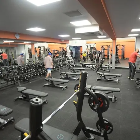 The Waterside And Leisure Club 3* Manchester