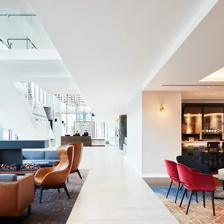 Ξενοδοχείο με διαμερίσματα Hyatt House 4*