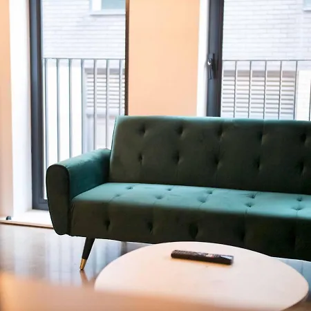 Апартаменты Pass The Keys Modern Studio Apartment Manchester