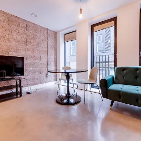 Pass The Keys Modern Studio Apartment Manchester