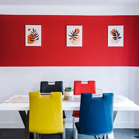 3 Bed Stylish Near The Etihad Stadium Manchester