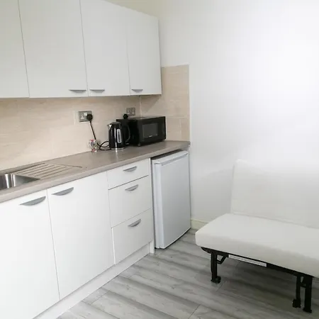 Hills View Apartment