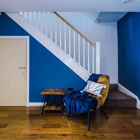 3 Bed Stylish Near The Etihad Stadium Hotel Manchester