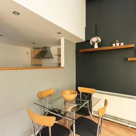 The City Mezzanine In Northen Quarter 아파트 *
