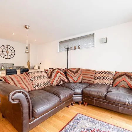 Apt In With Secure Parking Appartement Manchester