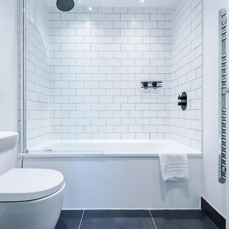 Hilltop Serviced - Piccadilly Apartament Manchester