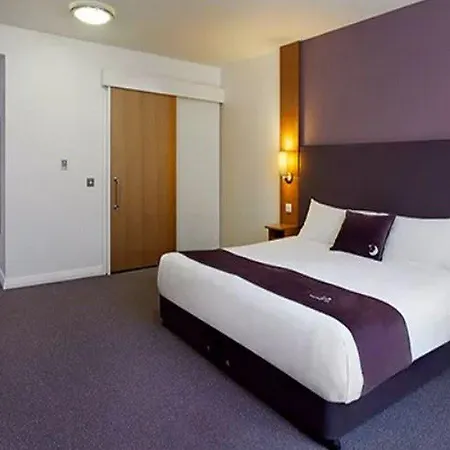 Premier Trafford Centre South Otel