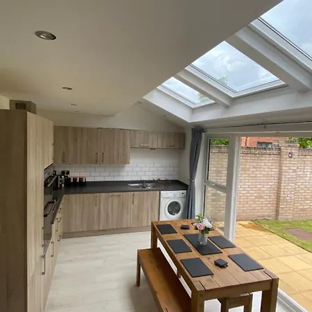 Villa Detached Riverside In The Heart Of