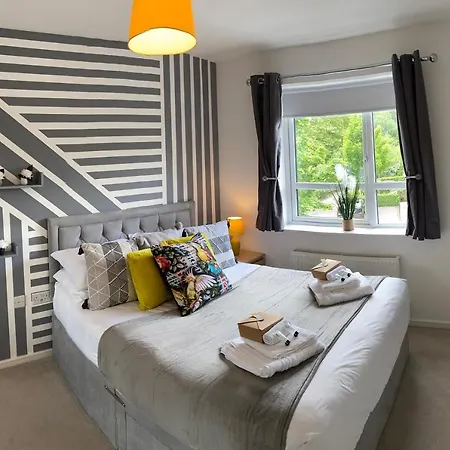 Villa Detached Riverside In The Heart Of *