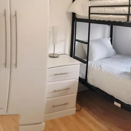 דירה Serenity House *