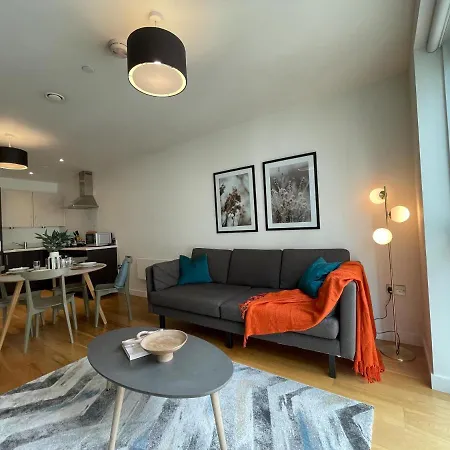 Salford Central - Luxury By Mgroupsa