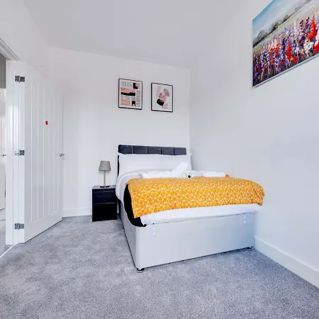 Holiday home Pass The Keys Modern 2 Bedroom Home In Manchester *