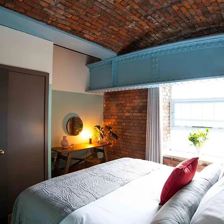 Native Aparthotel