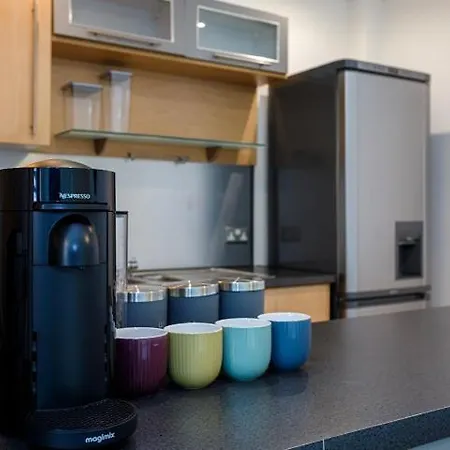 2 Bedroom Apt, With Parking. Northern Quarter Apartment